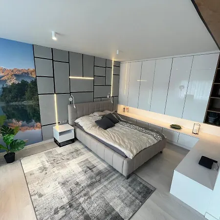 Проживание в семье Blablaflat Witosa *