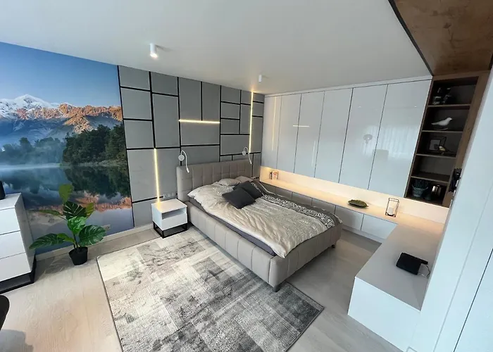 Проживание в семье Blablaflat Witosa *